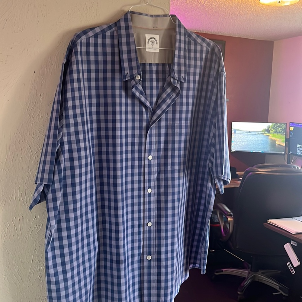 4XL button up T-Shirt by Dubinik customized version